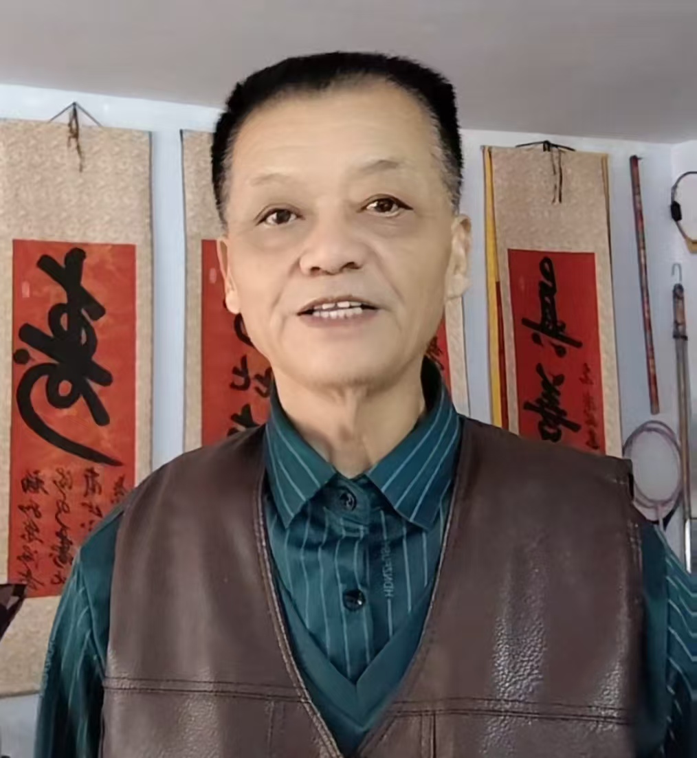 白乐敏(图1)